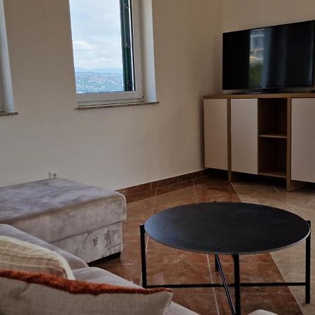 Apartment Villa Maria 10 With Swimming Pool Opatija Luaran gambar