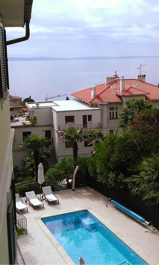 Apartment Villa Maria 10 With Swimming Pool Opatija Luaran gambar