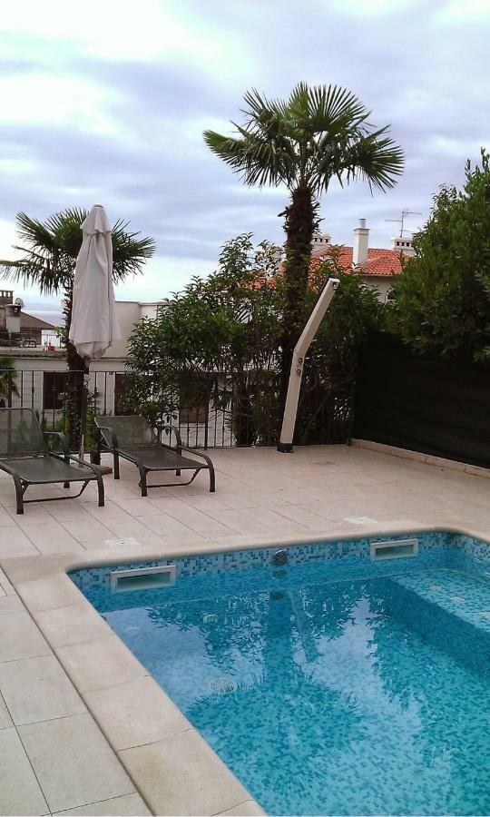 Apartment Villa Maria 10 With Swimming Pool Opatija Luaran gambar