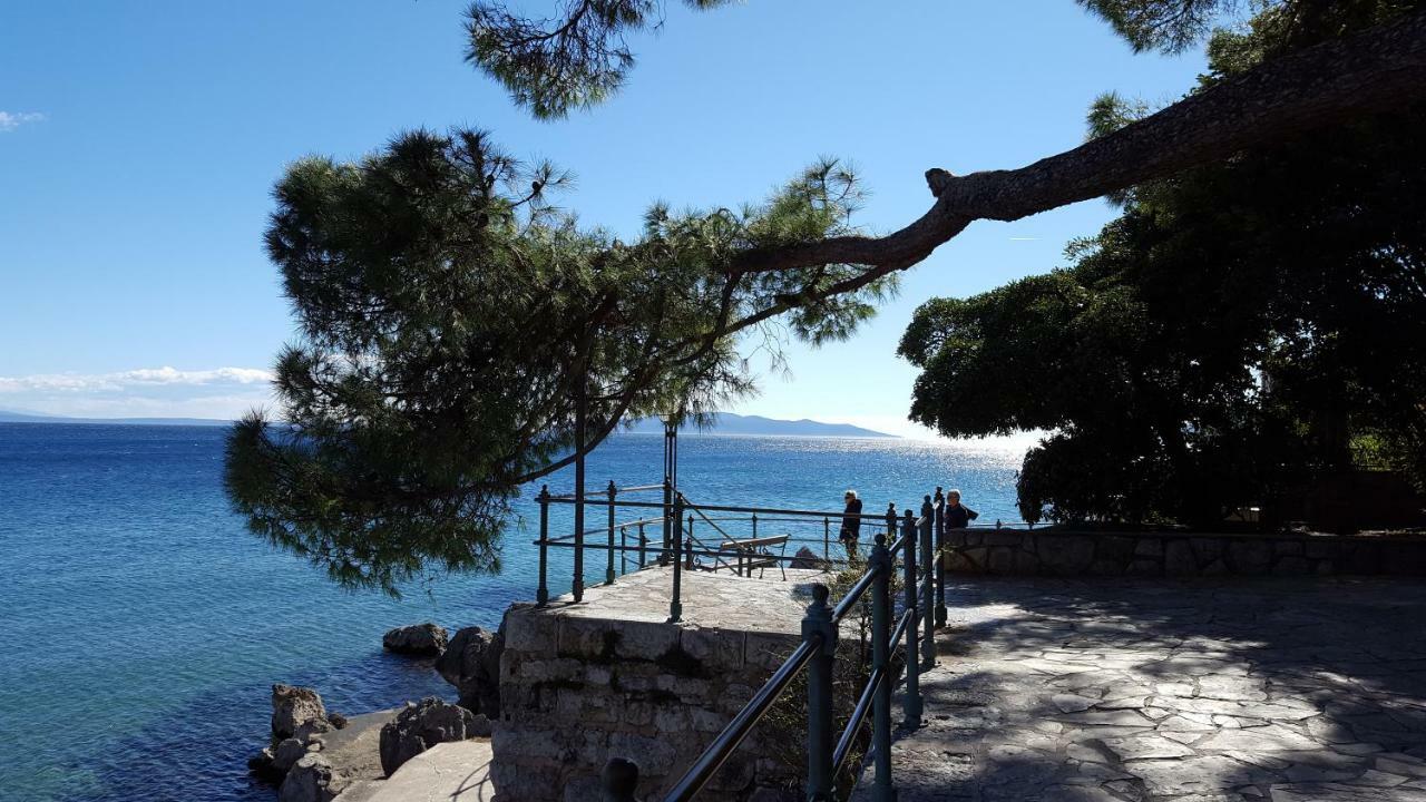Apartment Villa Maria 10 With Swimming Pool Opatija Luaran gambar